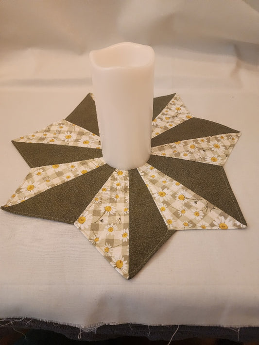 Starburst Quilted Candle Mat with Flameless Candle